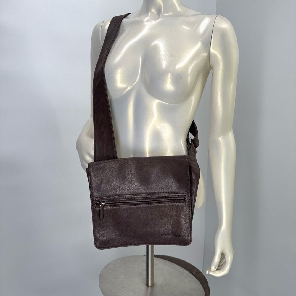 Vintage FOSSIL crossbody messenger bag sling bag brown genuine leather